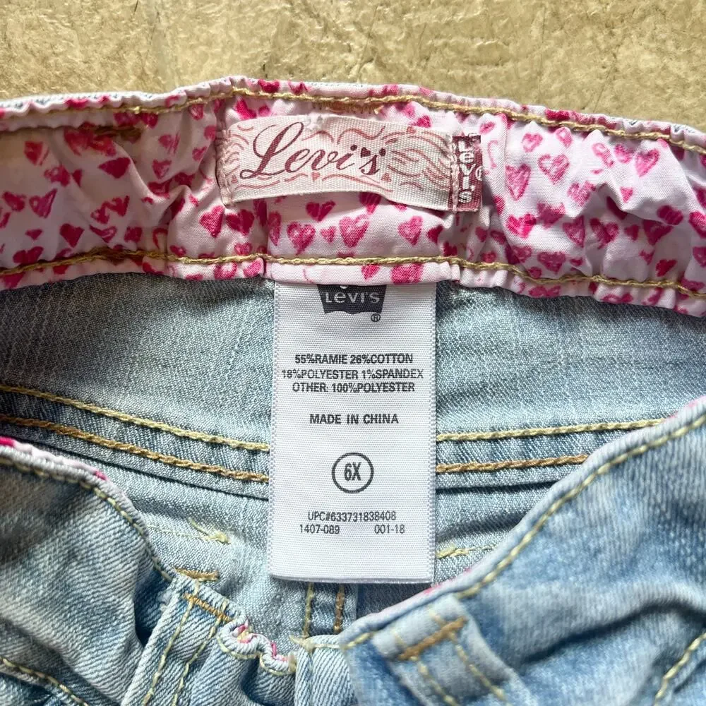 Vtg Y2K Levi's Girls Capri Jeans 6X Light Wash Heart Waist Lining Girly Coquette